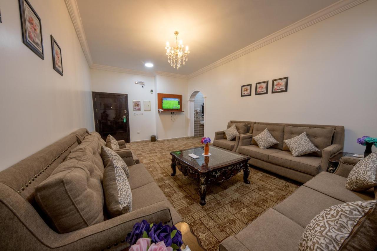 Jasmine Beach Hotel Suites Yanbu Exterior photo