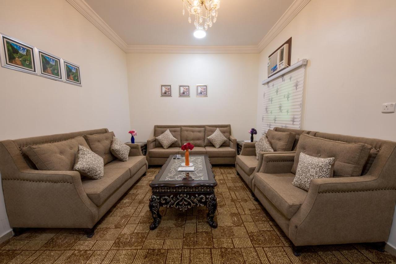 Jasmine Beach Hotel Suites Yanbu Exterior photo